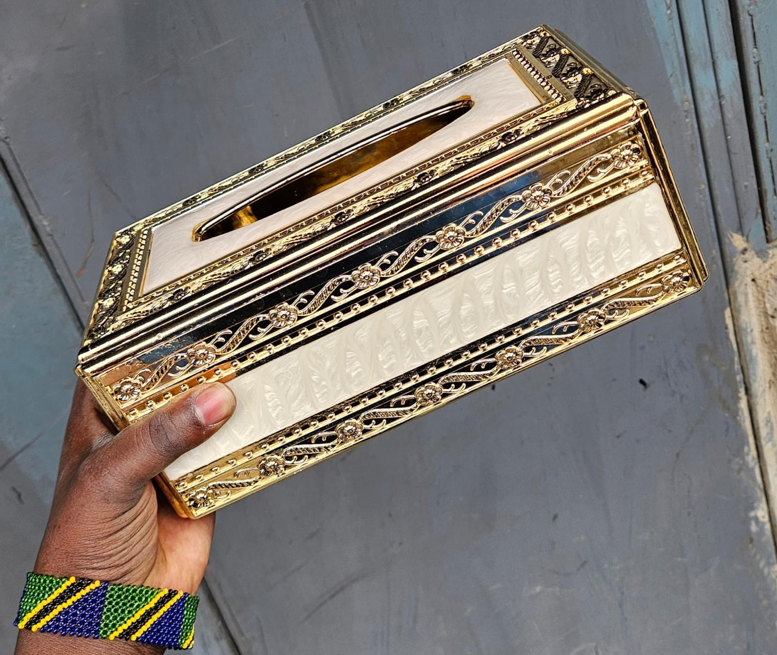 Luxury Gold Tissue Box Holder Decorative Tissue Dispenser Cover, Elegant Ornate Rectangular Tissue Holder for Home, Office, Living Room, Bedroom, Bathroom, Dining Table, Hotel and Car Interior