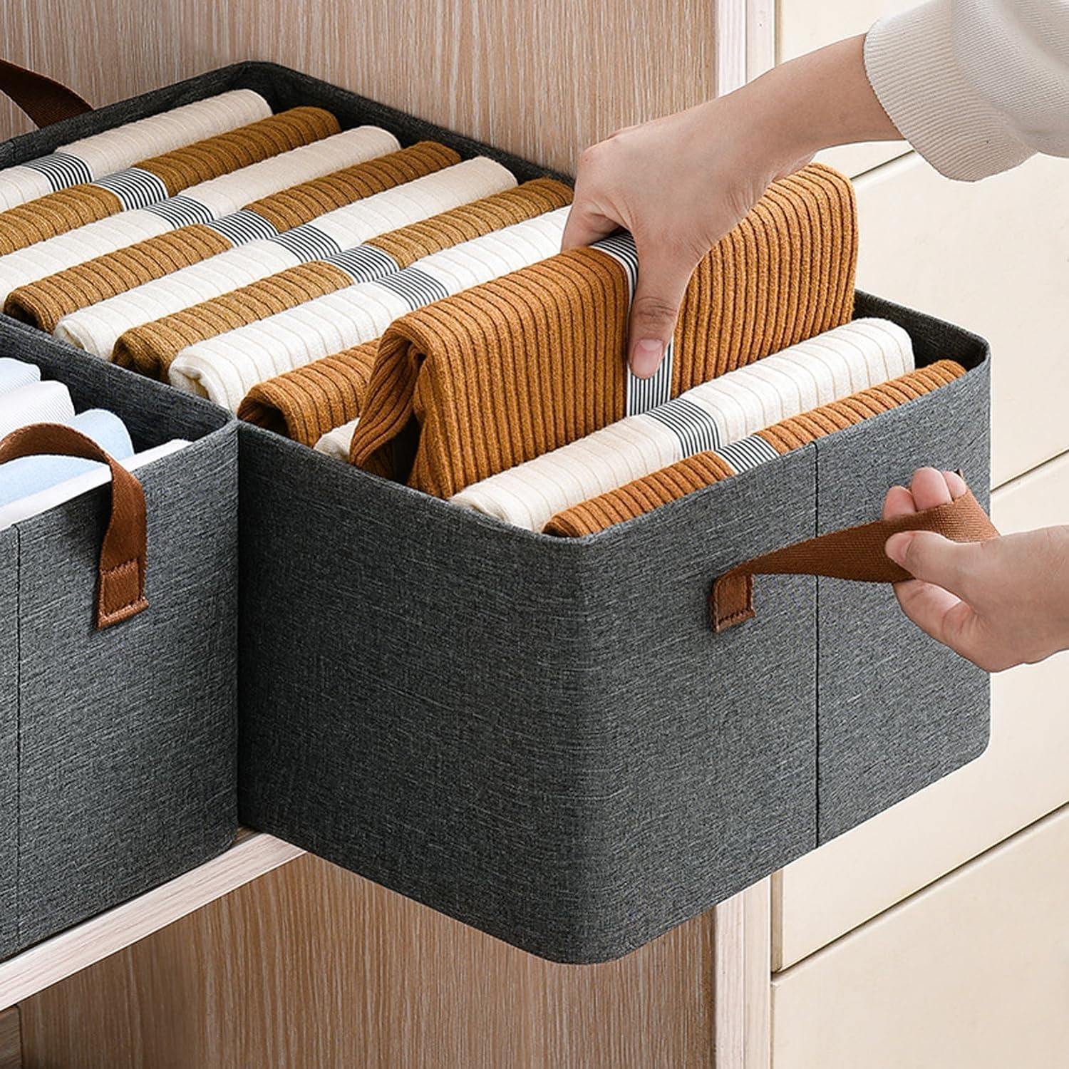 Large Foldable Clothes Storage Organizer Box with Handles, 47×28×20cm Fabric Closet Storage Bin for Clothes, Blankets, Bedding & Household Items