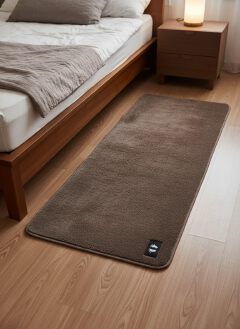 Soft Bedroom Floor Runner Rug, Plush Non-Slip Carpet Mat for Bedroom, Living Room, Hallway & Bedside, Absorbent Easy-Clean Floor Mat with Smooth Comfortable Surface, Modern Solid Color Area Runner Rug