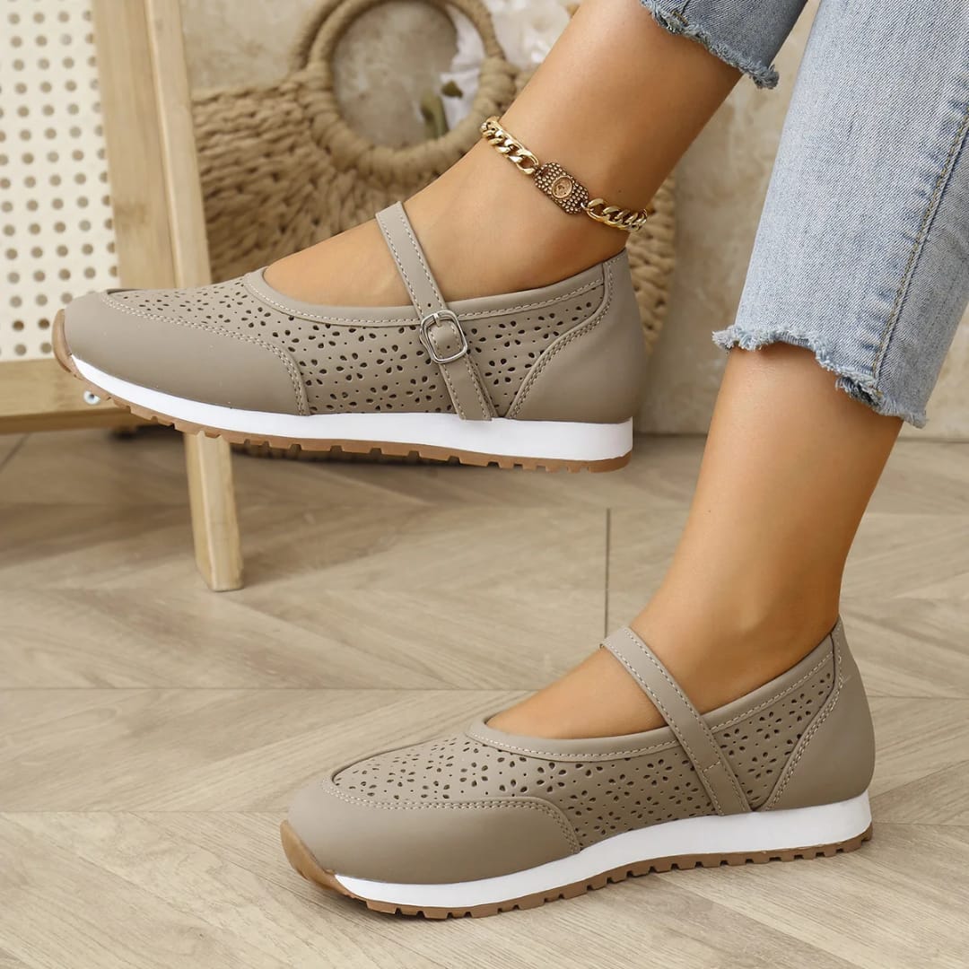 White Hollow Out Platform Sneakers Women 2025 Plus Size 36-43 Breathable Sports Shoes Woman Comfort Non Slip Walking Flats Mujer