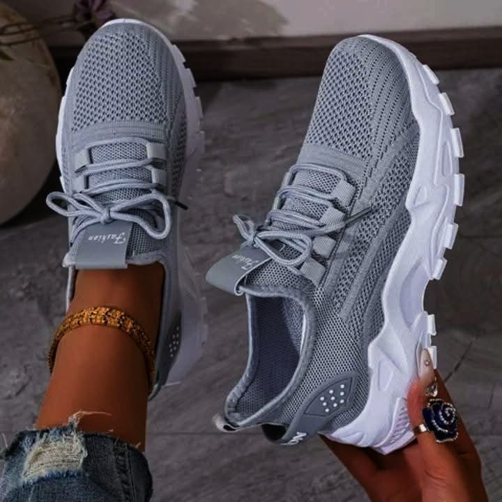 Breathable Knit Sneakers Fashion Comfortable Slip Resistant Soft Sole Shoes for Women Outdoor Walking