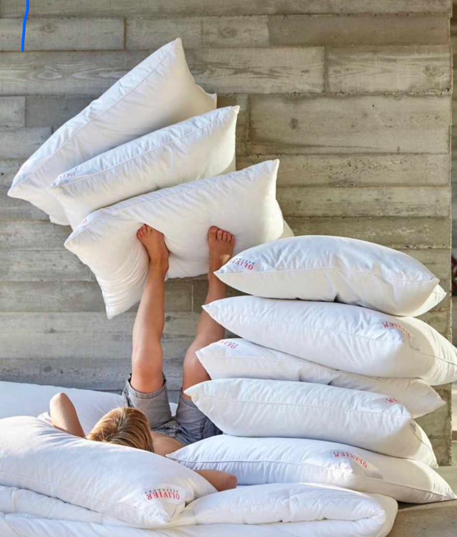 Pair of Premium Ultra-Soft Bed Pillows – Hypoallergenic Microfiber Sleeping Pillows for Back, Side & Stomach Sleepers