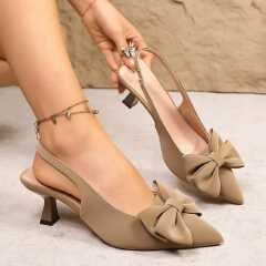 WOMEN’S POINTED-TOE BOW EMBELLISHED SLINGBACK KITTEN HEELS