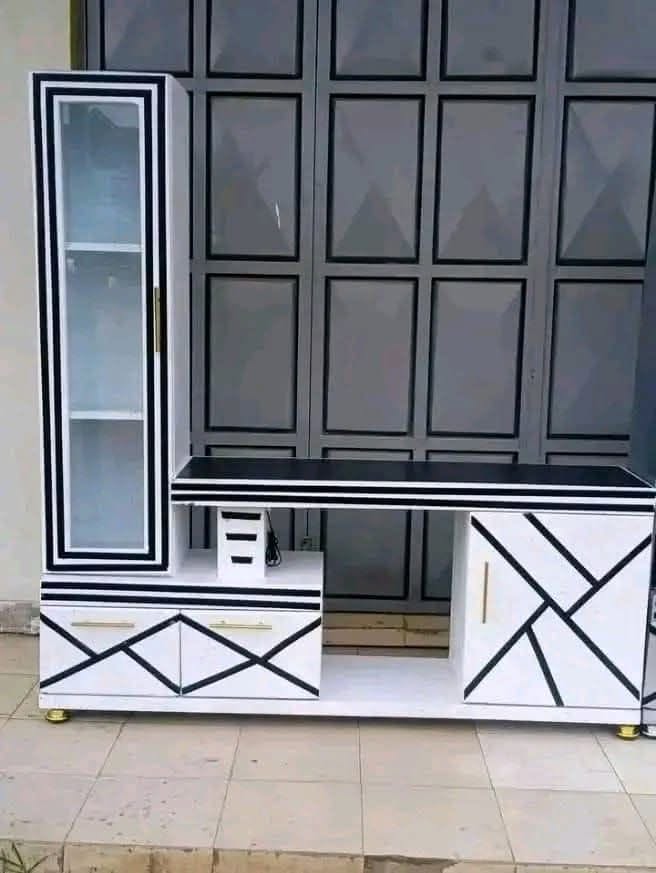 🖤 Refined 5FT Black & White Wooden TV Stand – Glass-Door Side Cabinet, Geometric Accent Lines, Built-In LED Lighting & Storage