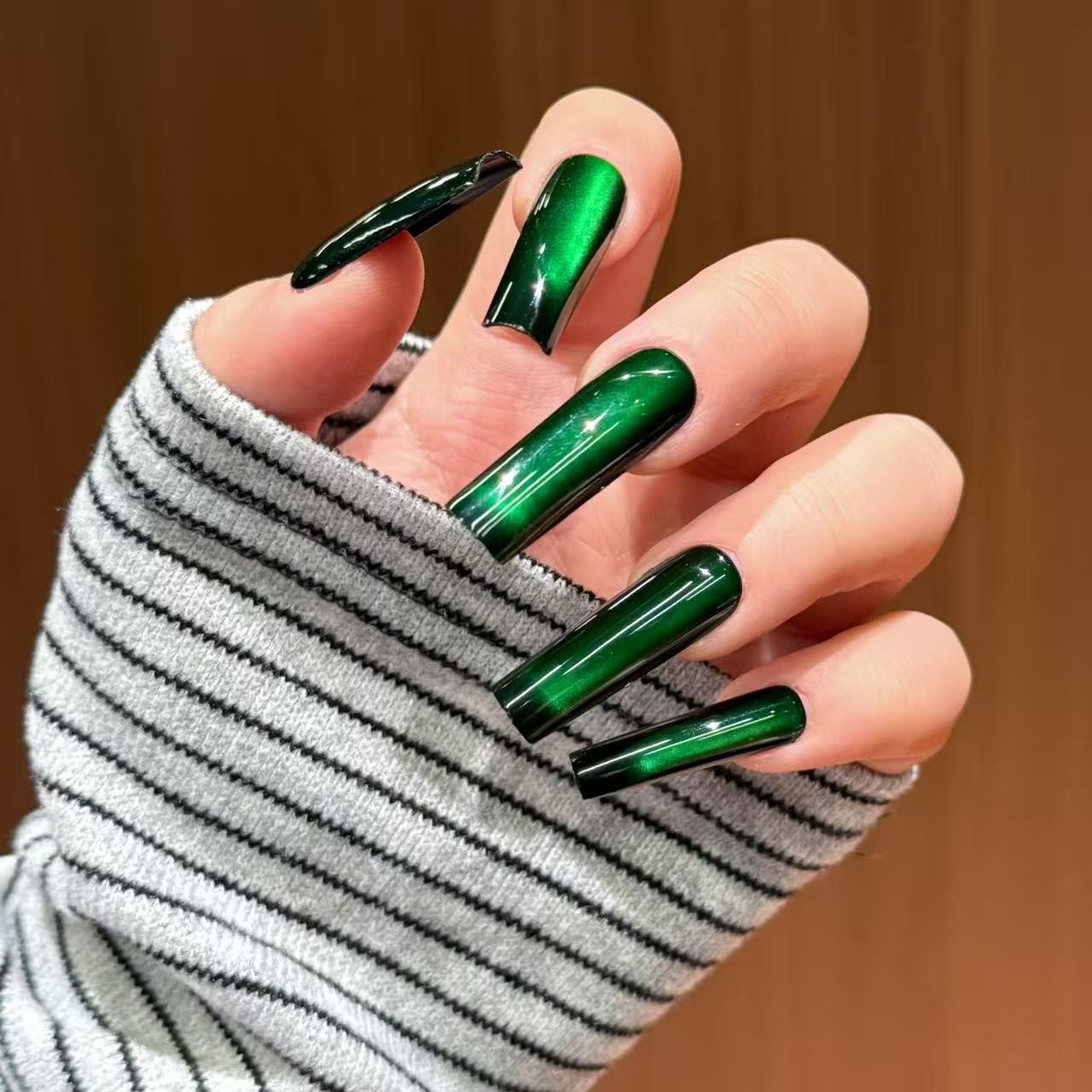 24Pcs Fall Winter Long Square Tube Press On Nails, Ombre Glass Bead Cat Eye, Super Sparkly Luxury False Nails for Women