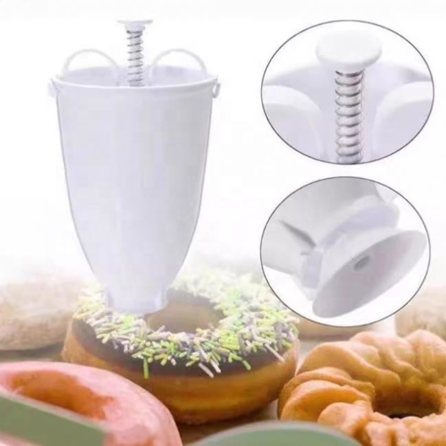 Creative Manual donut maker dispenser ,Donut Machine Plastic Donut Making Artifact Quick and Easy Donut Mold DIY Confectionery Pastry Baking