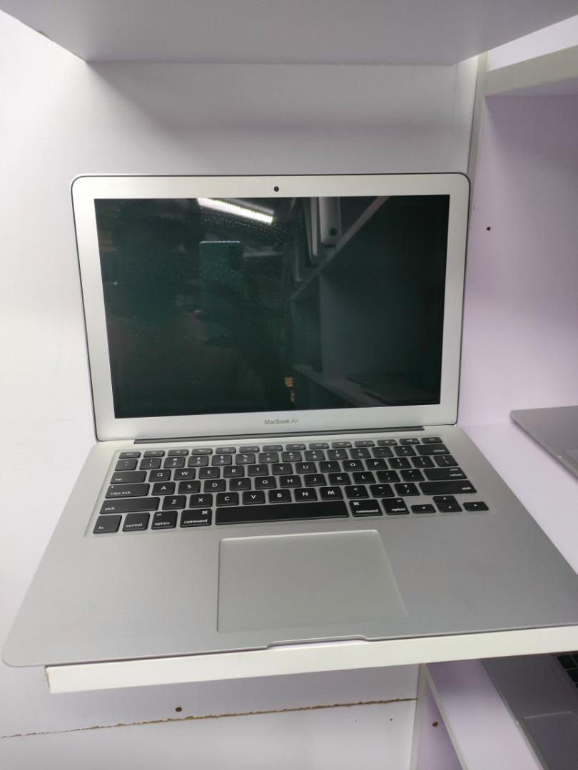 Refurbished MacBook air 2017