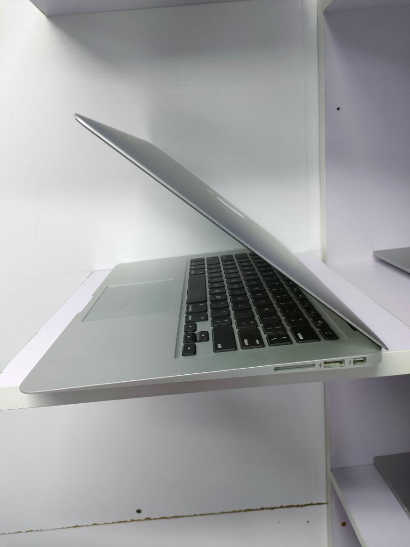 Refurbished MacBook air 2017
