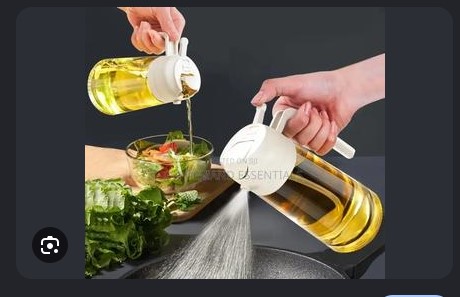 🍒2 in 1 Oil Jar Sprayer & Dispenser 600ml – Premium Kitchen Oil Control Bottle🩸🩸modern kitchen essential designed for precision, convenience, and healthier cooking habits. Whether you are frying, g