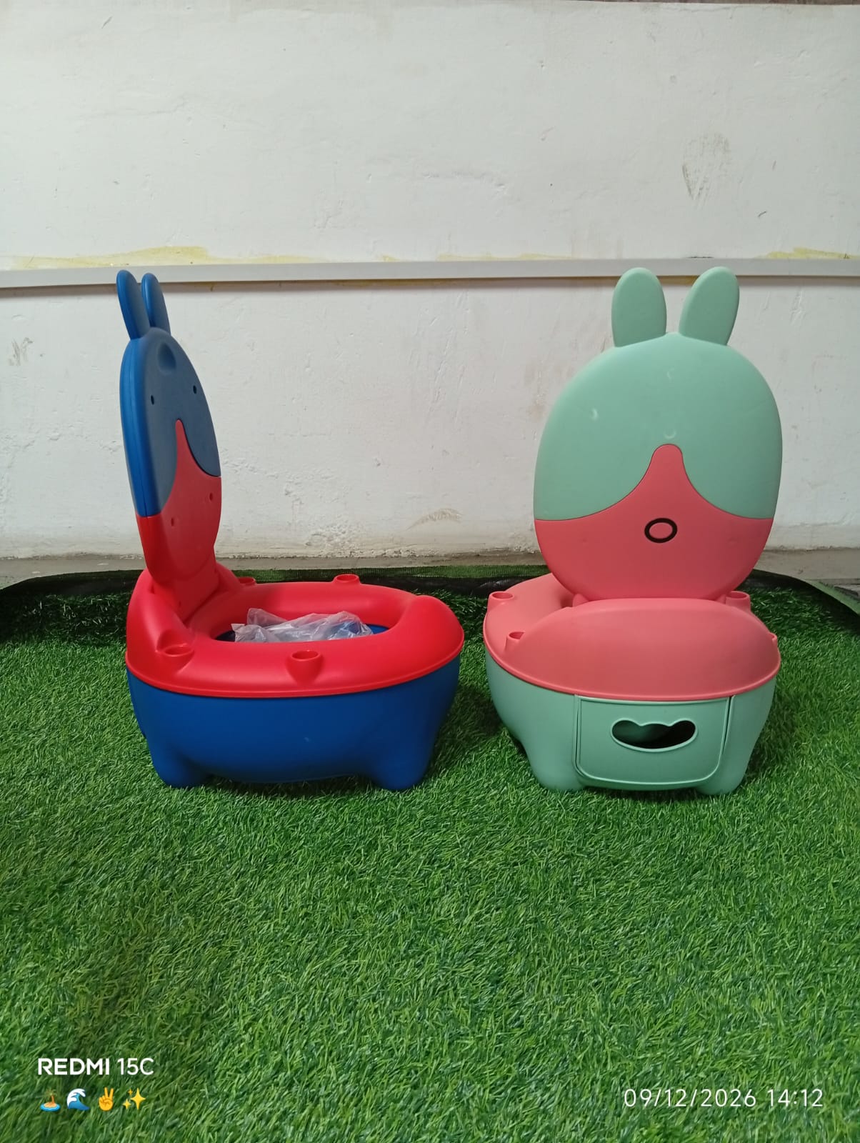 Baby Potty Training Toilet Seat for Toddlers Comfortable Portable Childrens Potty Chair Safe Stable Design Easy to Clean Lightweight Compact Bathroom Training Seat for Boys Girls Home Travel