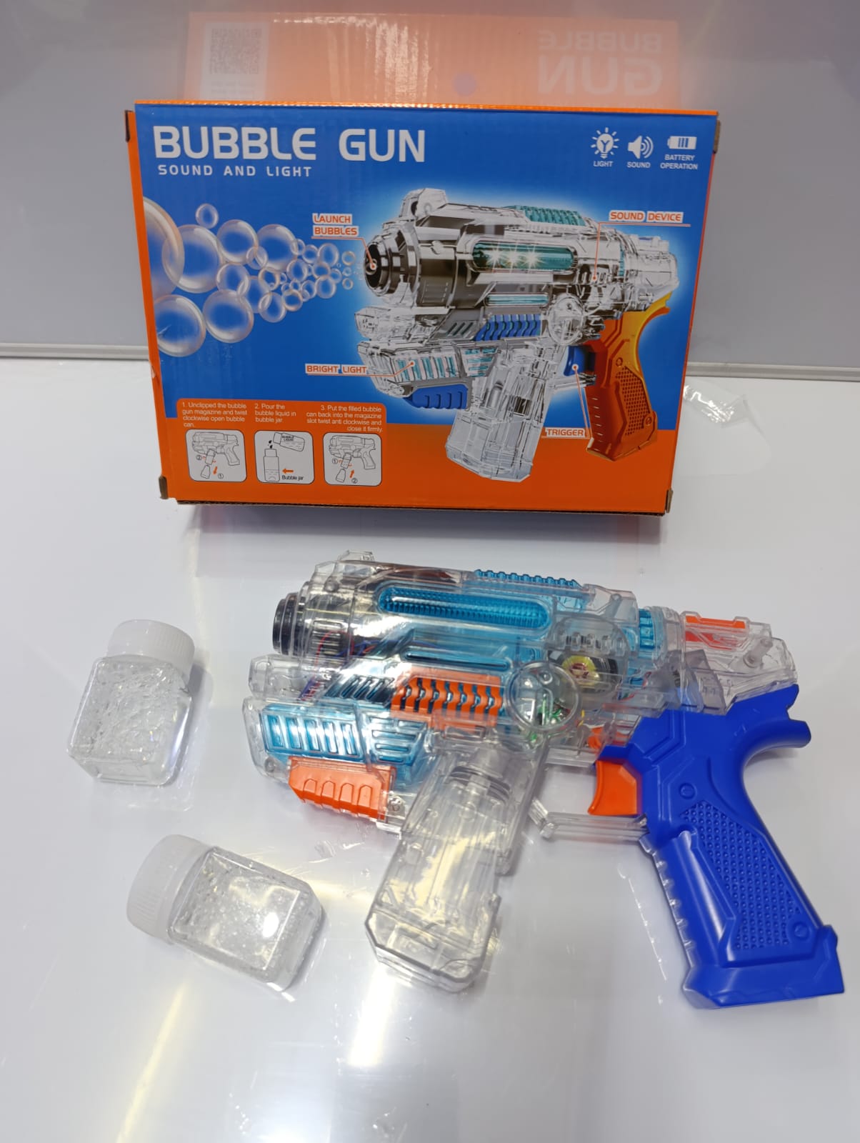 Bubble gun sound and Light Automatic Bubble Blower with Sound and LED Light Kids Outdoor Party Toy Handheld Bubble Maker Fun Machine for Boys and Girls Birthday Gift