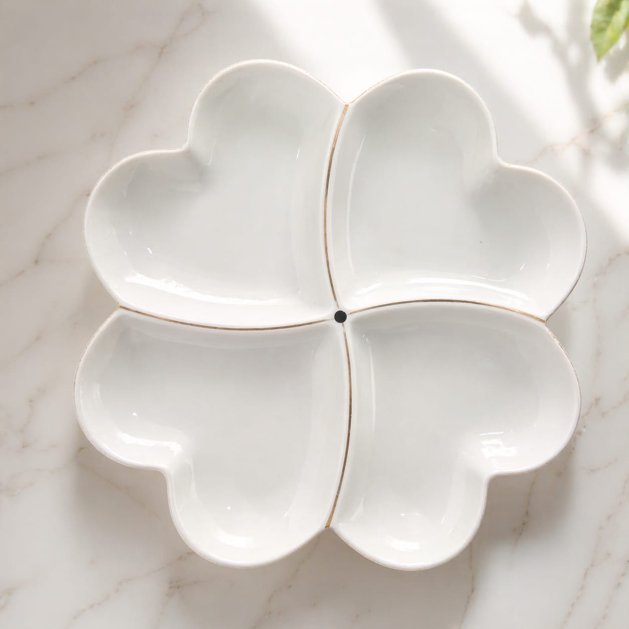 4-Compartment Snack Serving Tray – Elegant Flower Partitioned Snack Platter,  Ideal for snacks, nuts, sweets, fruits and party treats, Durable, food-safe and easy to clean material.