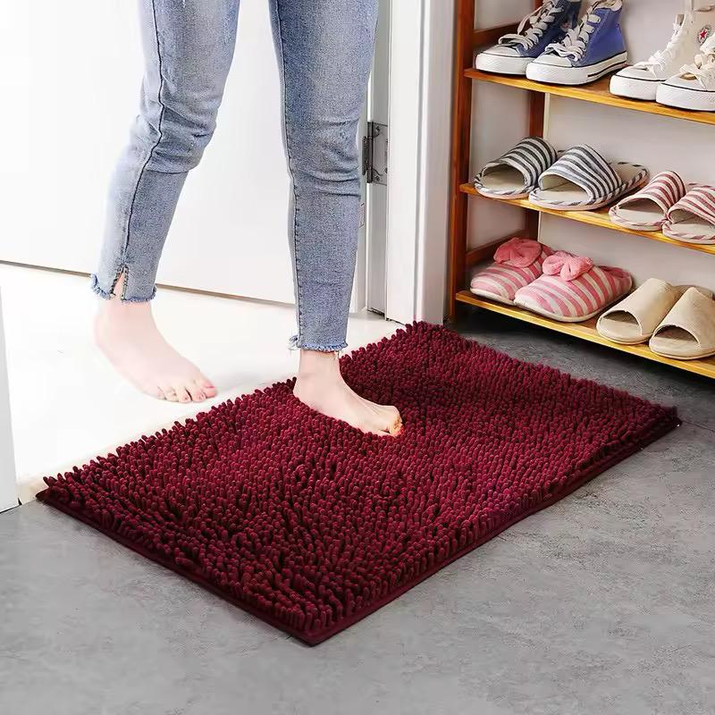 High quality absorbent non-slip finger/shaggy door mat....made of High quality microfiber material with the size of 50x80cm,Add comfort and style to your home with this High-Quality Absorbent Non-Slip