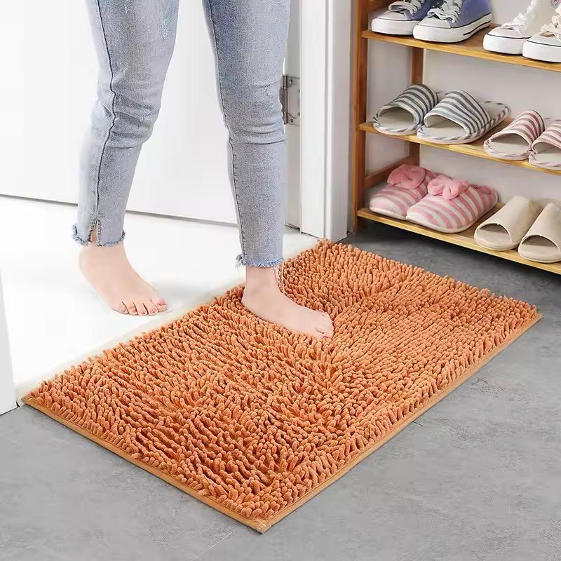 High quality absorbent non-slip finger/shaggy door mat....made of High quality microfiber material with the size of 50x80cm,Add comfort and style to your home with this High-Quality Absorbent Non-Slip