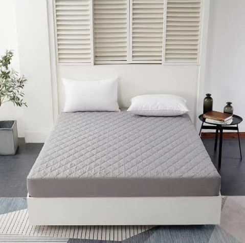4*6 Mackintosh| Mattress Protector - Waterproof mattress protector, (White, Blue, Beige, Grey, Navy Blue & Maroon), Dustproof & Stain Resistant Fitted Mattress Cover.