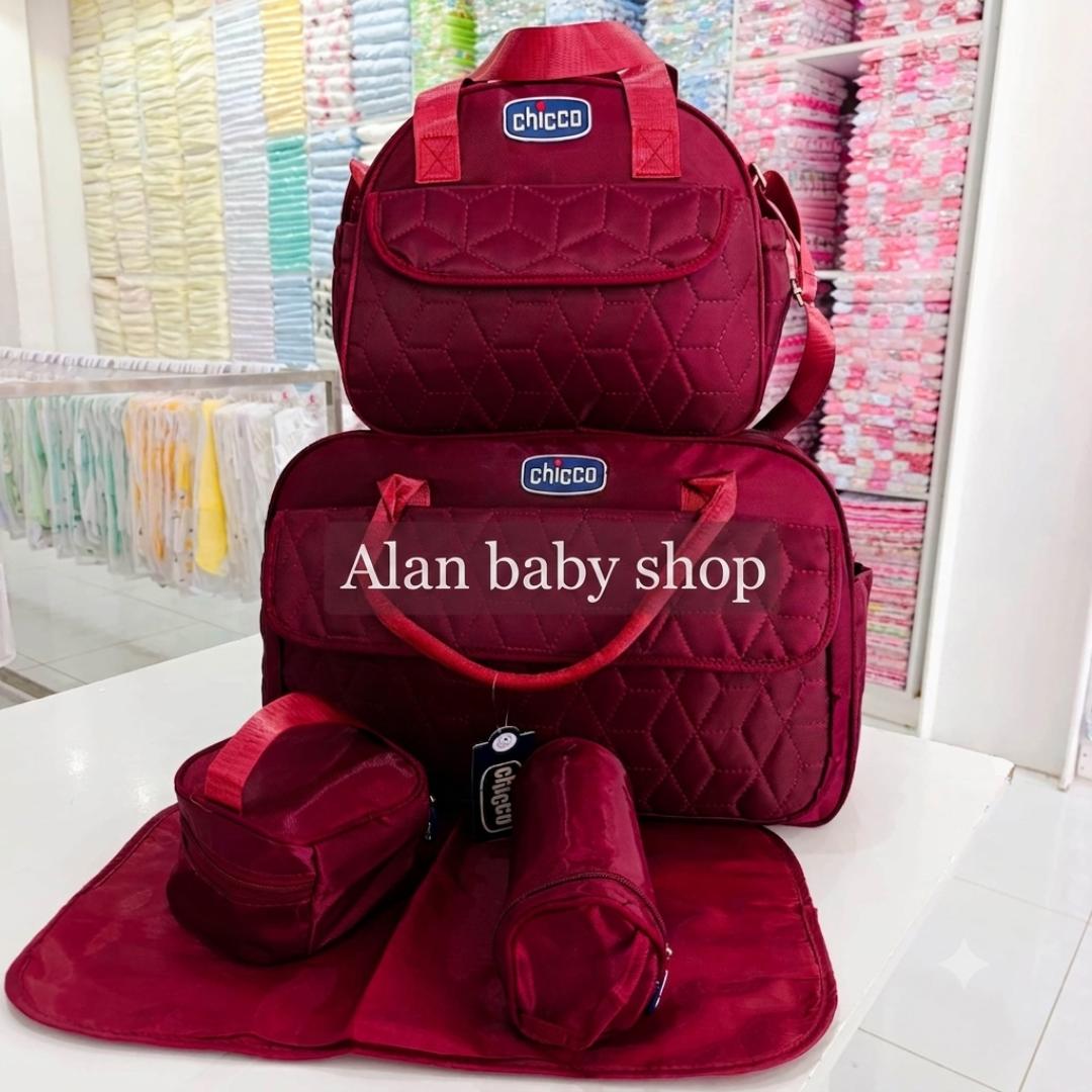 Chicco Multi-Functional 5-Piece Diaper Bag & Organizer Set – Premium Quilted Waterproof Maternity Travel Bag for Moms & Dads.