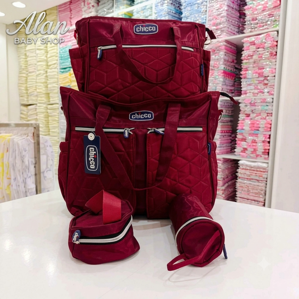 Chicco Multi-Functional 5-Piece Diaper Bag & Organizer Set – Premium Quilted Waterproof Maternity Travel Bag for Moms & Dads.