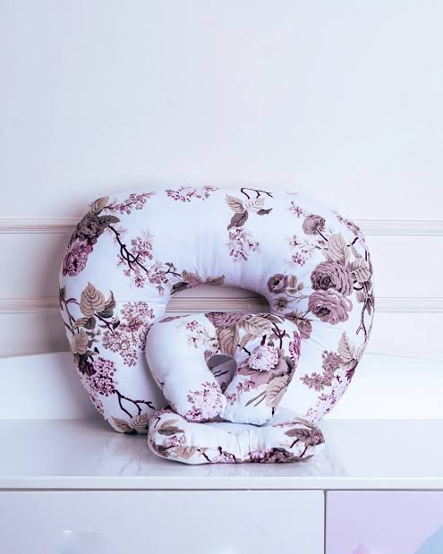 3-in-1 Multifunctional Baby Nursing & Breastfeeding Pillow Set – Ergonomic Cushion with Head Support & Arm Pillow.