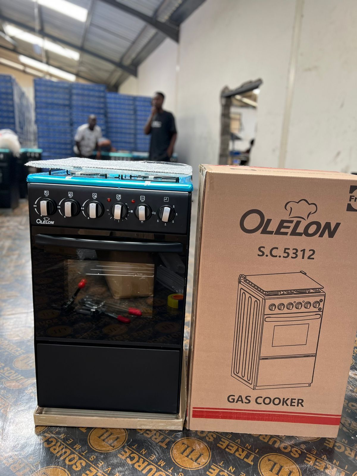 TODAY ONLY!! OLELON Free Standing Cooker 3 Gas Burners + 1 Hotplate 50x55 ) Electric Oven