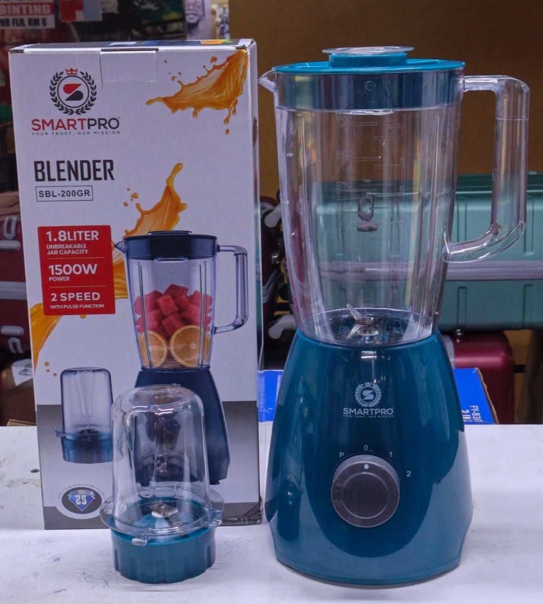 🔥PRICE DROP!!🔥 2 in 1 SMARTPRO BLENDER  SBL-200GR
Capacity : 1.8 LITRES with 2 Speeds and Pulse Function; Combo Pack (Blender + Grinder) 🔥
