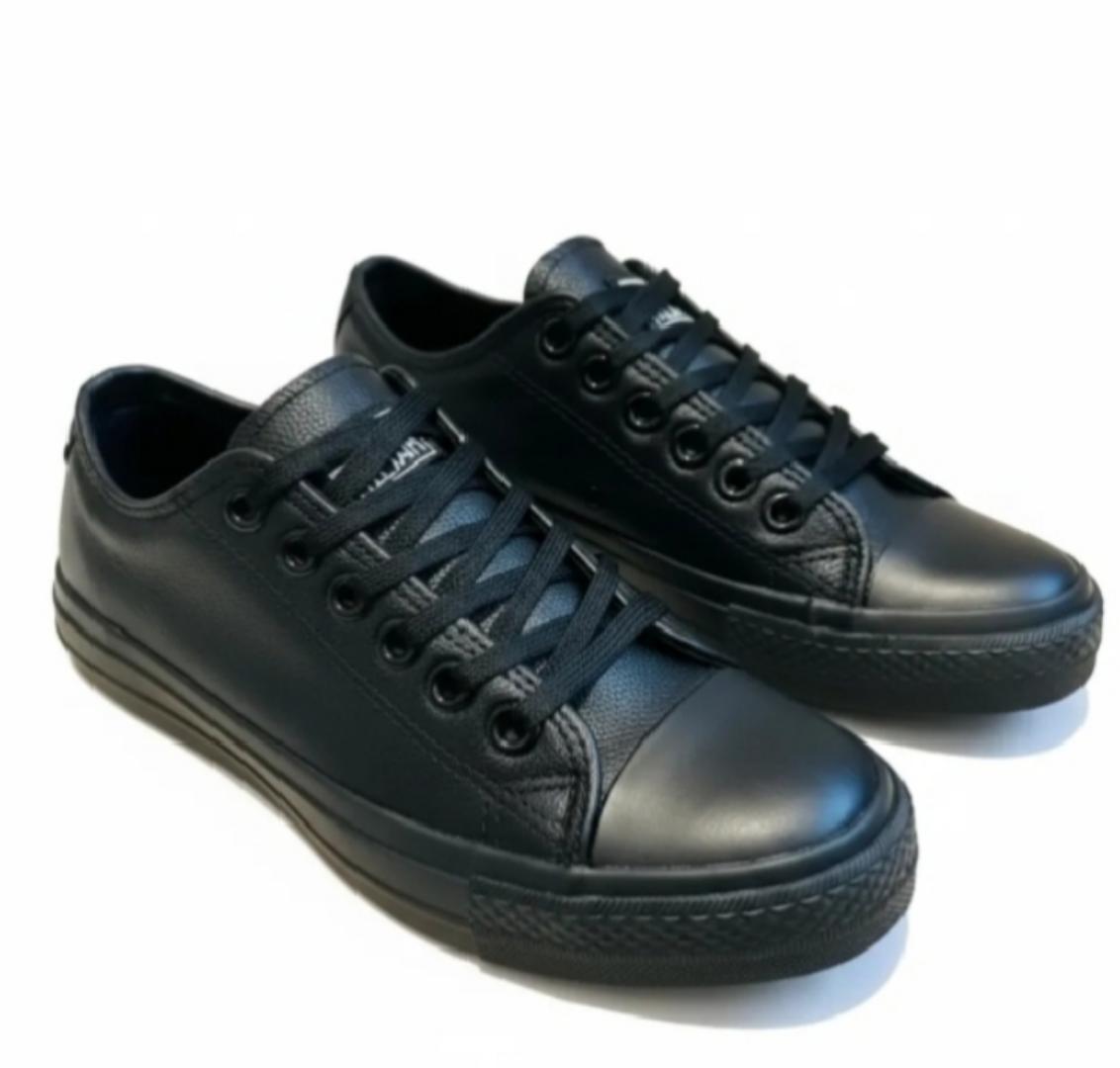 Classic Low-Top Canvas Sneakers – Comfortable Everyday Casual Shoes with Durable Rubber Sole & Protective Toe Cap, Versatile Lace-Up Fashion Trainers for Men & Women, Timeless Streetwear Unisex