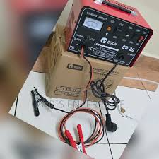 Royce CB20 Battery Charger for Cars, Trucks, Motorbikes and More, Reliable 12V Automotive Battery Charging Unit, Durable Fast Charger for Dead and Weak Batteries, Portable Everyday Vehicle Power Solut