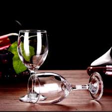 Nice One Wine Glasses 6Pcs Red Wine Glass with Distinctive Modern Shape and Flat Bottom, Luxurious Design for Bar and Kitchen Display