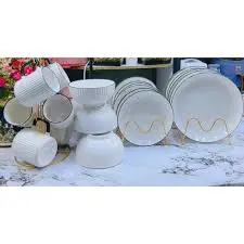 18 Pieces Japanese Dinner Set – Elegant Modern Tableware Collection with 6 Medium Plates, 6 Bowls & 6 Mugs for Home Dining, Family Meals, Tea Serving, Kitchen Use & Everyday Essentials