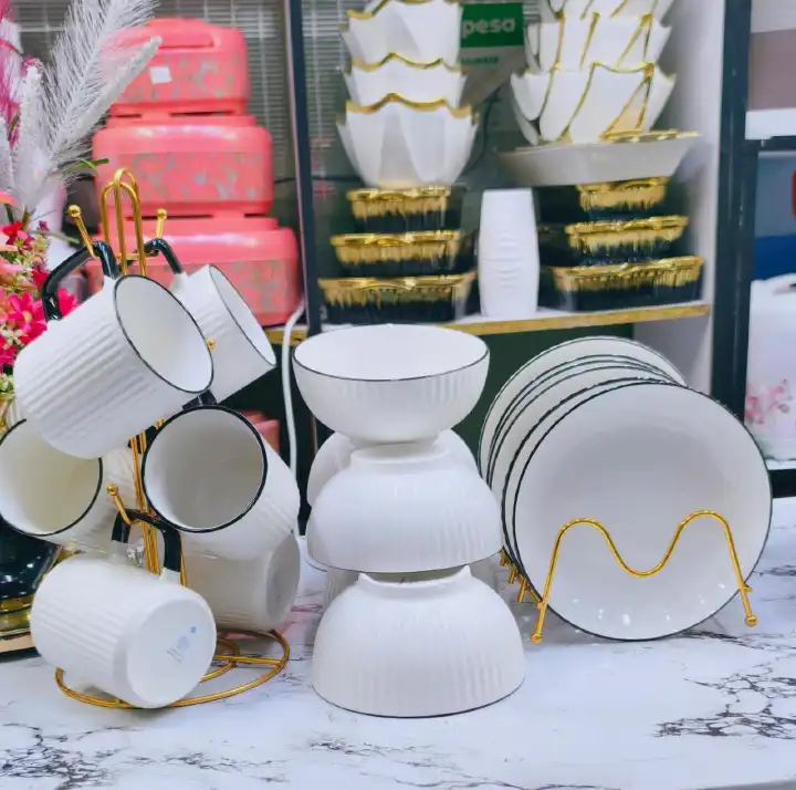 18 Pieces Japanese Dinner Set – Elegant Modern Tableware Collection with 6 Medium Plates, 6 Bowls & 6 Mugs for Home Dining, Family Meals, Tea Serving, Kitchen Use & Everyday Essentials