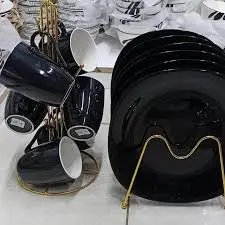 13 Pieces Dinner Set with 6 Large 11 Inch Square Dinner Plates, 6 Black Mugs and 2L Unbreakable Flask – Elegant All Black Tableware Set for Home Dining, Tea Serving & Everyday Kitchen Use