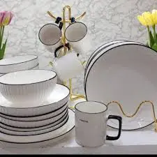 24 Pieces Concise White with Black Rim Dinner Set – Elegant Ceramic Tableware Set with 6 Dinner Plates, 6 Side Plates, 6 Bowls & 6 Mugs – Stylish Modern Dining Set for Home, Kitchen & Restaurant Use,