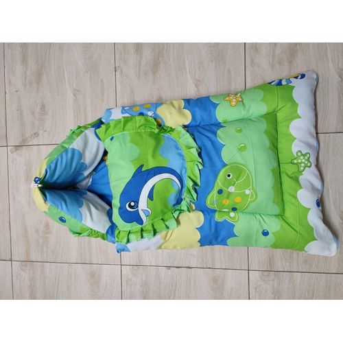 3-in-1 multifunctional baby sleeping bag, carry nest, and portable bedding mattress.Typically constructed from a breathable cotton blend with a plush microfiber or polyester cushioned filliing