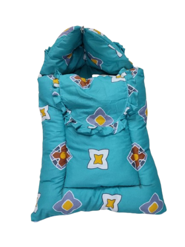 3-in-1 multifunctional baby sleeping bag, carry nest, and portable bedding mattress.Typically constructed from a breathable cotton blend with a plush microfiber or polyester cushioned filliing