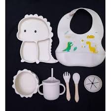 Silicone Baby Feeding and Weaning Set in a soft pastel blue colorway. Crafted from food-grade, BPA-free silicone, this self-feeding kit is designed to support toddlers transitioning to solid foods