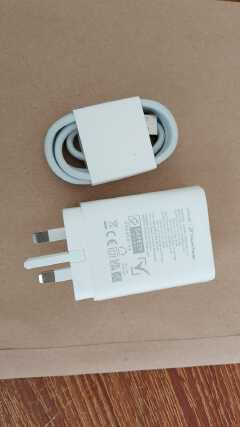 Vivo 90W FlashCharge Charger Adapter with USB Cable – Fast Charging Power Adapter for Compatible Vivo Smartphones