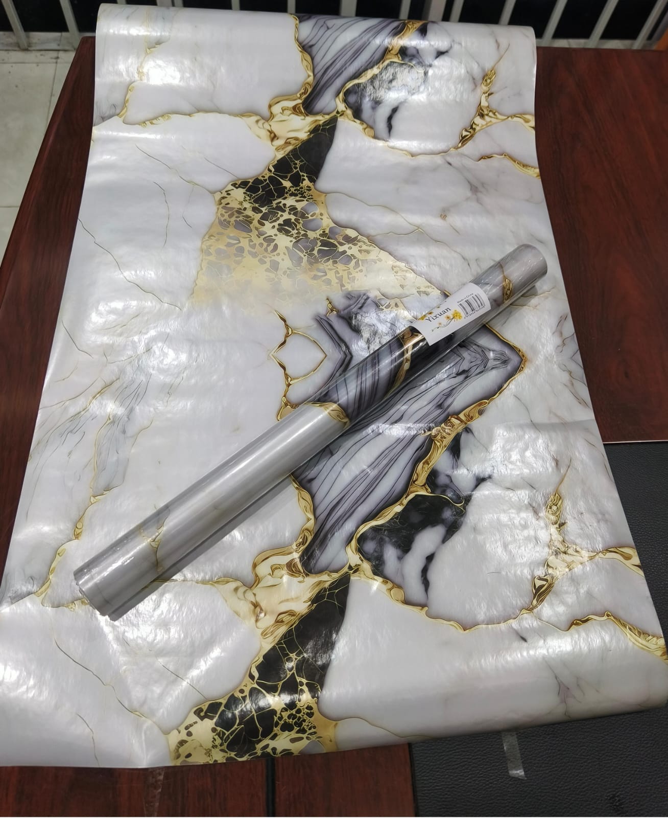 Marble contact papers that are self adhesive, vinyl contact paper in size 60cm by 2M, perfect for furniture, kitchen counters, bathroom counters, tables, anything you want to cover
