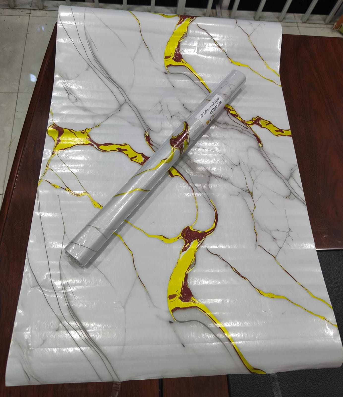 Marble contact papers that are self adhesive, vinyl contact paper in size 60cm by 2M, perfect for furniture, kitchen counters, bathroom counters, tables, anything you want to cover