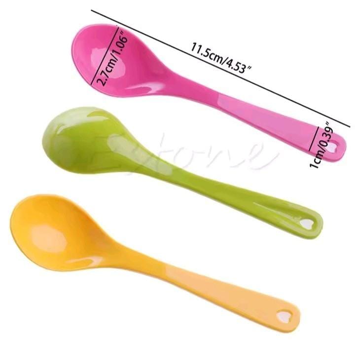 Portable coloured baby spoons, material: plastic BPA free. hard tobreak, baby safe in a DOZEN