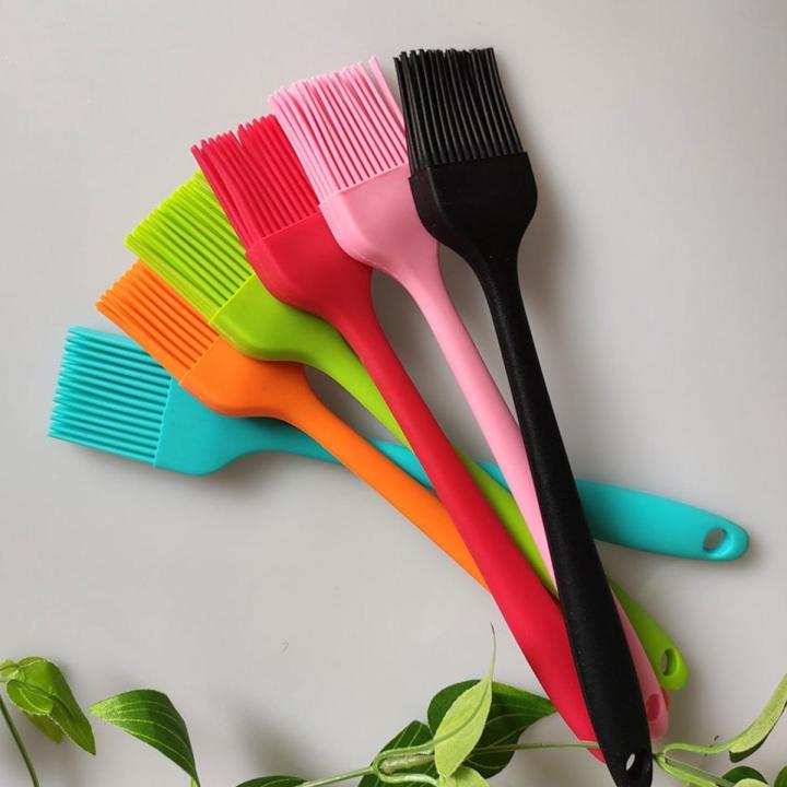 Heat Resistant Silicone Basting Pastry Brush For Grilling, Baking ,Cooking And Spreading Oil, Butter, BBQ Sauce The flexible bristles will soak up and hold a lot more of whatever you're brushing .