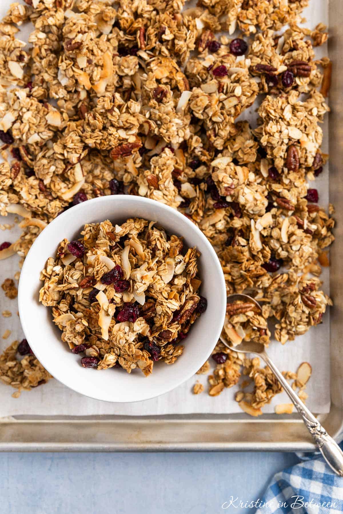 Baked honey granola is a crunchy,naturally sweetened breakfast classic made by coating rolled oats,nuts,and spices in a warmed honey-and-oil mixture before baking.the honey acts as a natural sweetener