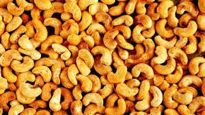 Roasted cashew nuts are a premium, nutrient-dense snack celebrated for their rich, buttery flavor and satisfyingly crunchy texture Roasting elevates their natural sweetness and activates higher concen