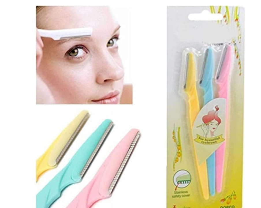 Tinkle Eyebrow Razor for Eyebrow Shaping, Facial Hair Removal & Grooming 3 Pieces  is designed for eyebrow shaping, facial hair removal, and everyday grooming needs