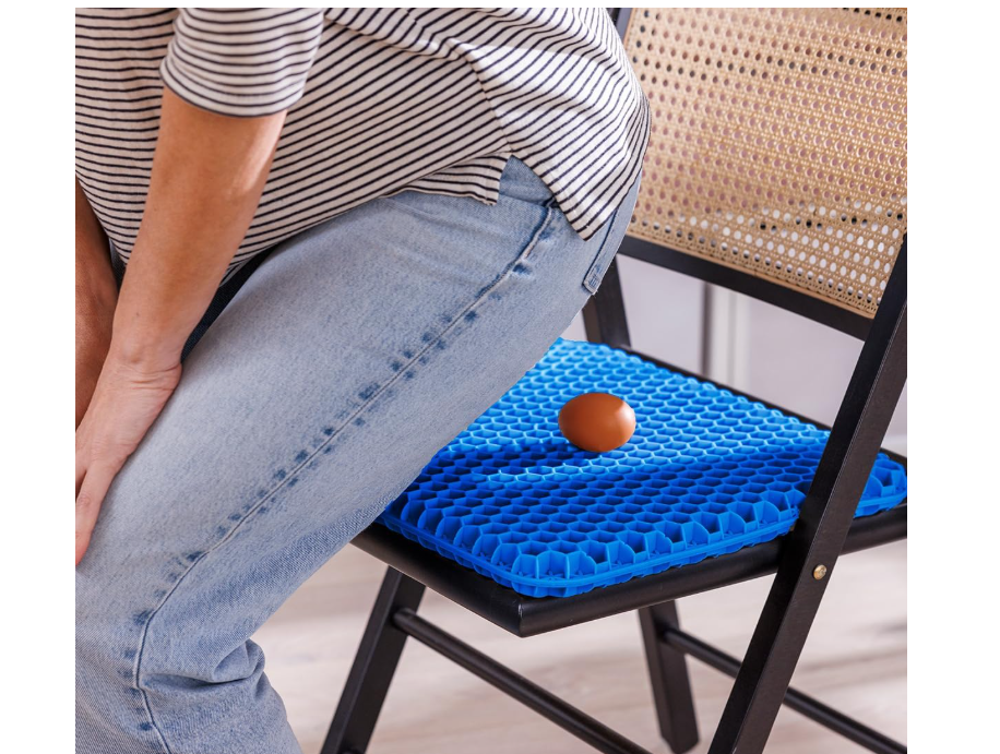 Egg sitter support cushion -Absorbs pressure points -Retains it's shape - strong and durable -Fits most chairs -Free washable cothe special elastic support pad supports your back and spine well .