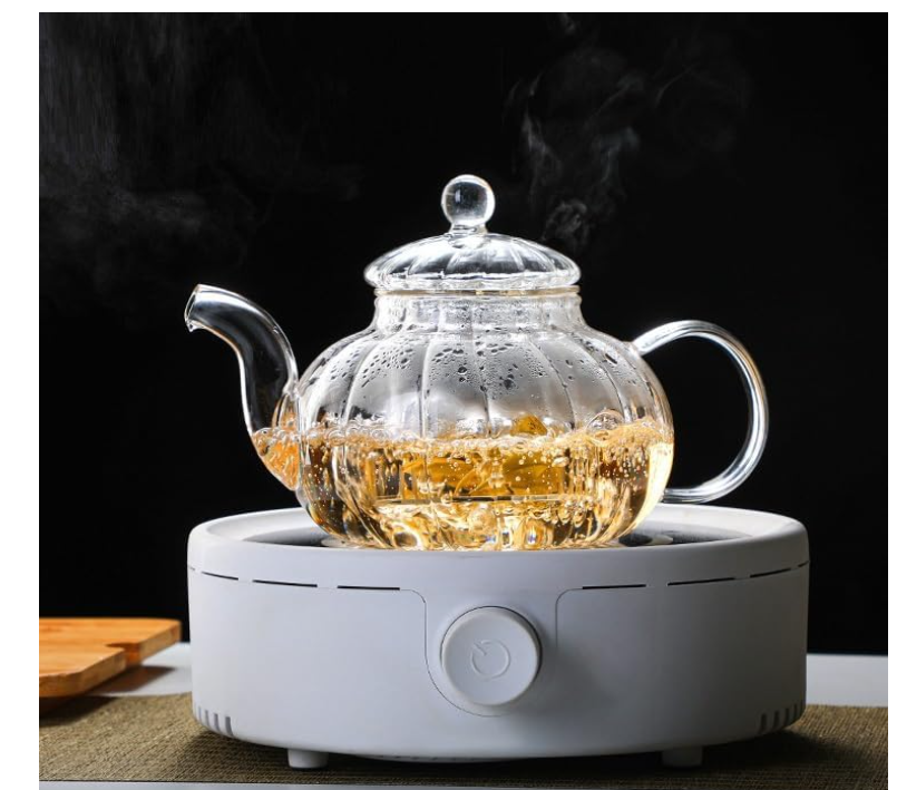 Elegant 800ml Striped Teapot is a high borosilicate glass that withstands extreme temperature changes. You can boil water directly inside it on gas or electric stovetops and does not absorb ordors.