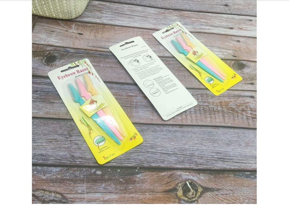 Tinkle Eyebrow Razor for Eyebrow Shaping, Facial Hair Removal & Grooming 3 Pieces  is designed for eyebrow shaping, facial hair removal, and everyday grooming needs