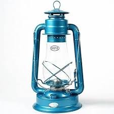 Hurricane Kerosene Lamp, Vintage Portable Oil Lantern with Glass Chimney, Windproof Flame Design for Camping, Emergency Lighting, Outdoor Activities and Home Decoration