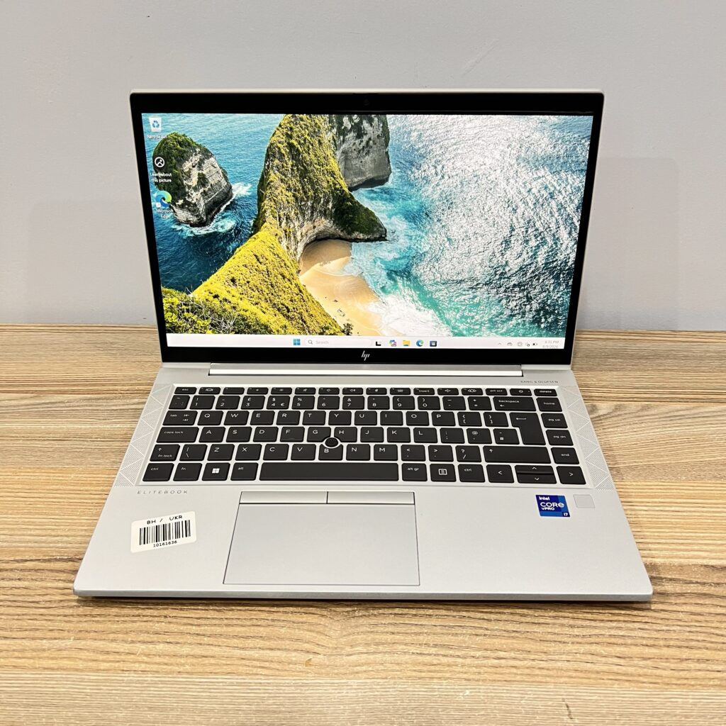 Refurbished HP EliteBook 840 G8 Core i5 11th Gen 16GB RAM 512GB SSD 14" Full HD Touchscreen 2.6GHz up to 4.4GHz Quad Core Processor Windows 11 Pro MS Office Webcam Ultra Slim Laptop + Free Bag