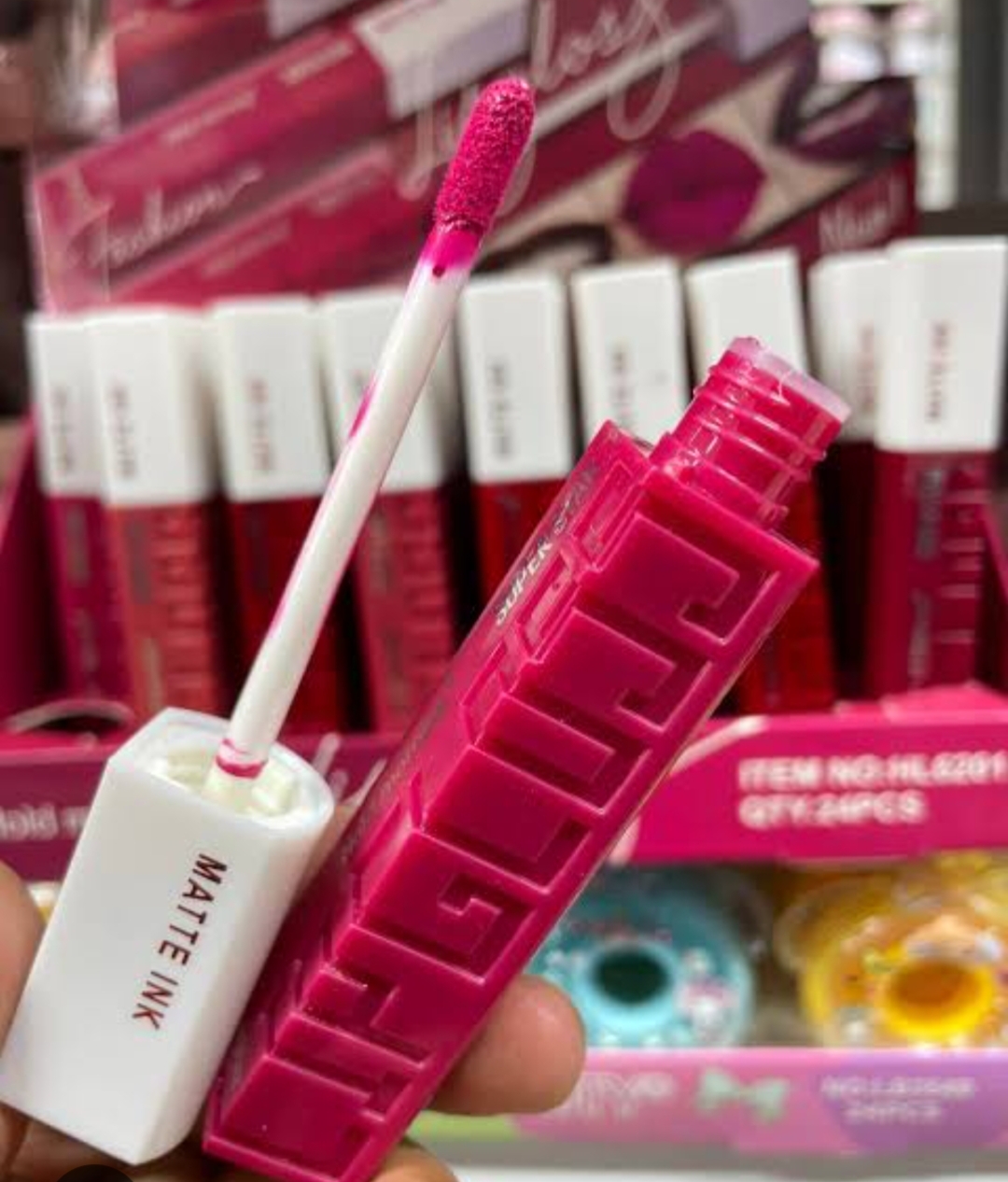 Makeup Lipstick with a soft matte, full-coverage finish , Lipstick matte