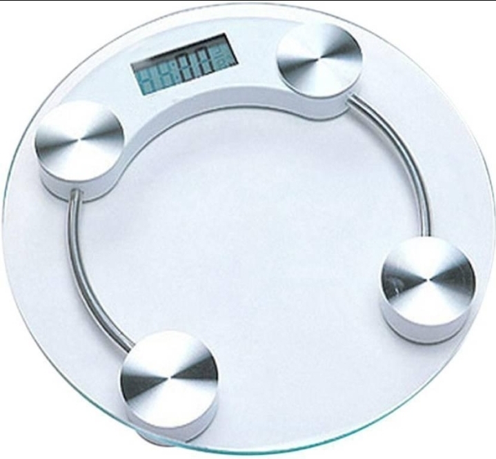 ⚖️✨ Glass Bathroom Scale ✨⚖️
Monitor your health and fitness easily with the Modern Glass Bathroom Weighing Scale — accurate, stylish, and perfect for everyday use.