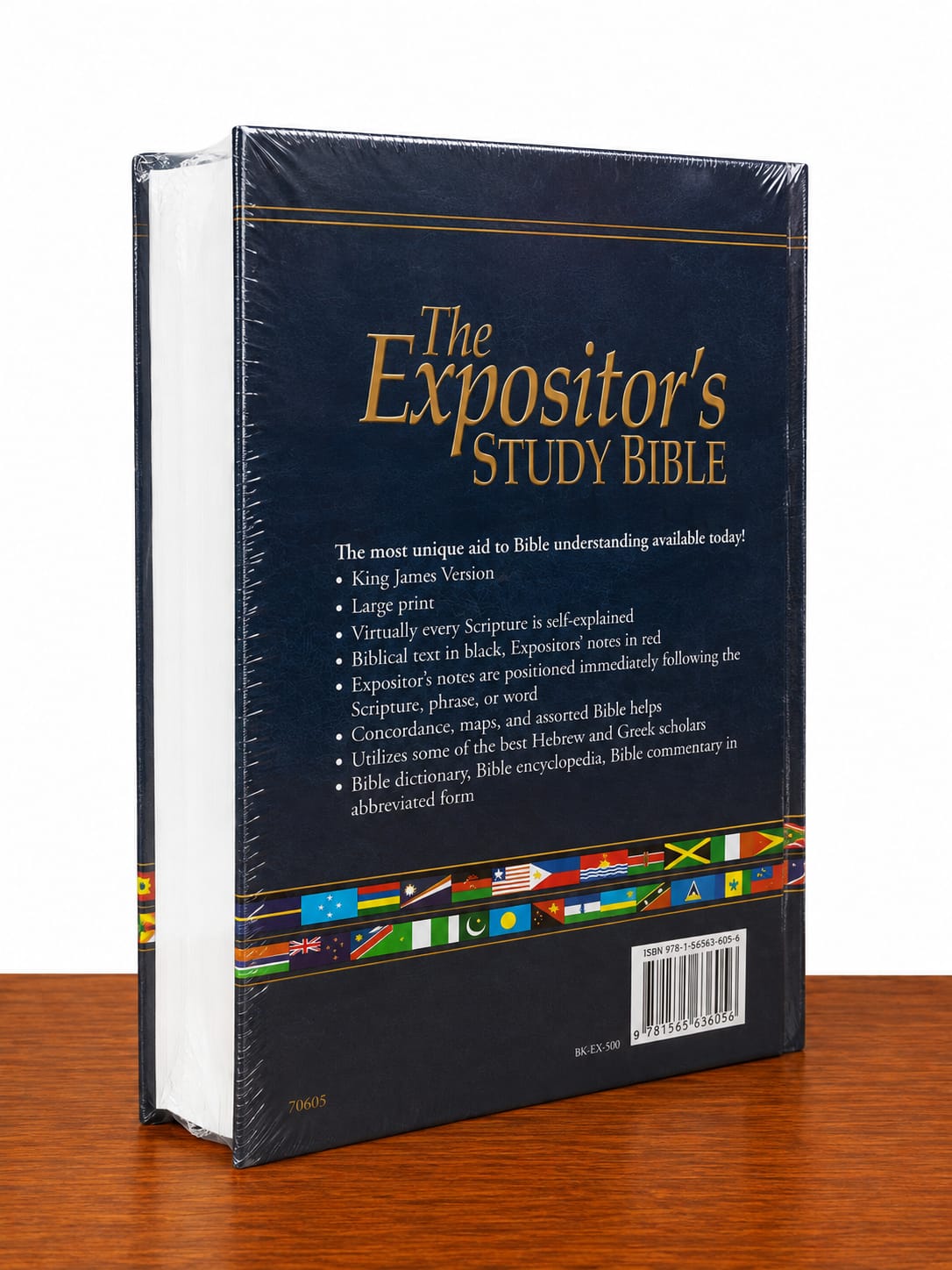 The Expositor’s Study Bible-Hardcover- is a valuable resource for anyone who wants to understand the Bible more deeply. Designed for Bible study, teaching, preaching, and personal devotion.
